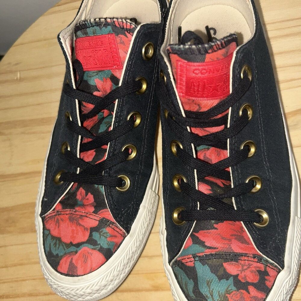 Converse All Star Black Red Floral Canvas Lo Top Sneakers Women's 6   561663C
